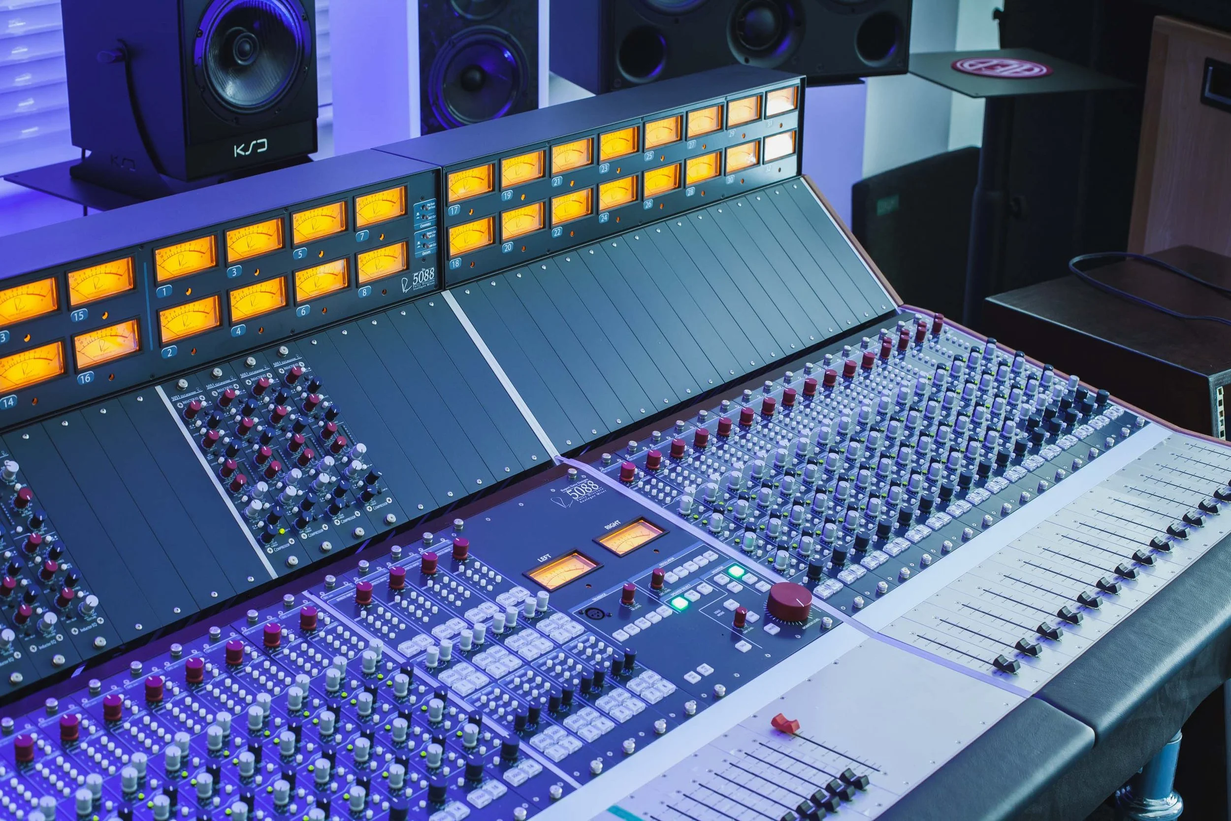 A Demo 5088 in Liverpool with Studiocare — Rupert Neve Designs